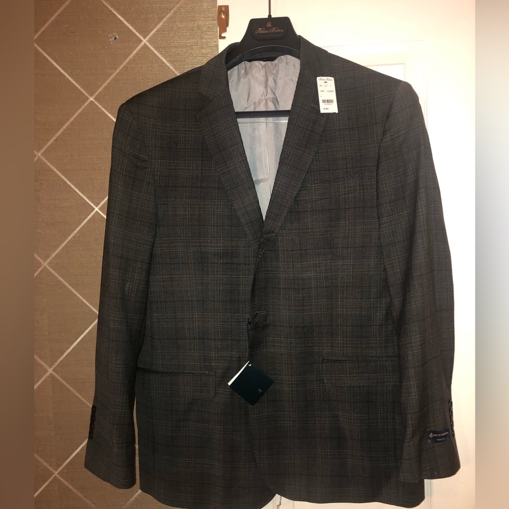Brooks Brother’s suit jacket (new with tags)
